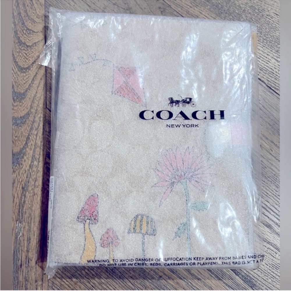 Coach Floral and Kite Patterned Notebook - Picture 6 of 6